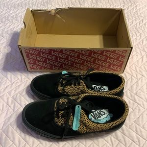 Tiny Cheetah Vans